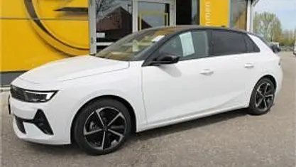Gebraucht Opel Astra 131 PS (96 kW) 2025 Limousine