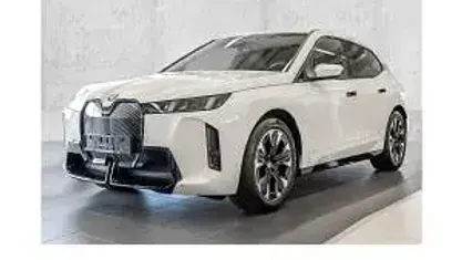 Neu BMW iX M Sport 300 kW (408 PS) 2026 Weiß (alpinweiß uni) SUV