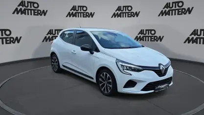 Gebraucht Renault Clio Equilibre 67 PS (49 kW) 2022 Weiß Kleinwagen
