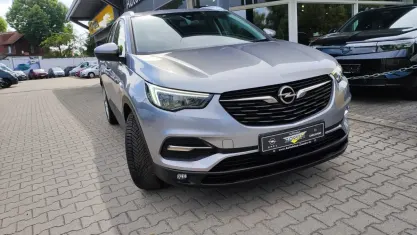 Gebraucht Opel Grandland X Edition 131 PS (96 kW) 2017 Grau SUV