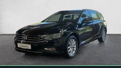 Gebraucht VW Passat Business 150 PS (110 kW) 2023 Deep black perleffekt (schwarz) Kombi