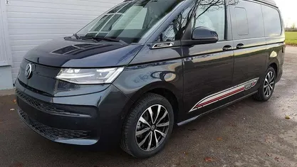 Starlightblau matallic dach schwarz Neu 2025 VW California Comfortline Van | 62.819 € (Guter Preis)