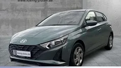 Mangrove green (grün) Gebraucht 2025 Hyundai i20 Select Kleinwagen | 17.990 € (Fairer Preis)