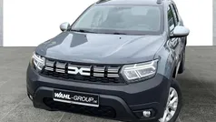 Grau Gebraucht 2023 Dacia Duster Expression SUV | 17.990 € (Guter Preis)
