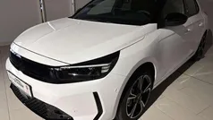 Arktis weiß Gebraucht 2025 Opel Corsa Kleinwagen | 21.990 € (Fairer Preis)