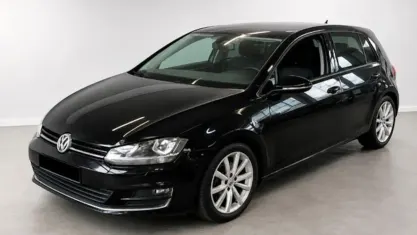 Gebraucht VW Golf VII Highline 150 PS (110 kW) 2015 Deep black perleffekt Limousine