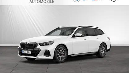 Gebraucht 2024 BMW i5 Comfort Edition Kombi | 55.976 € (Superpreis)