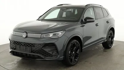 Neu VW Tiguan R-line 193 PS (141 kW) 2026 Cipressino grün metallic SUV