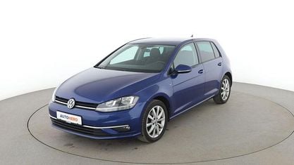 Używany VW Golf VII Join 116 KM (85 kW) 2018 Niebieski Sedan/Limuzyna