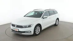 Weiß Gebraucht 2019 VW Passat Comfortline Kombi | 18.490 € (Fairer Preis)