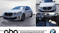 Weiß Gebraucht 2024 BMW M135 Sport Line Kleinwagen | 37.920 € (Superpreis)