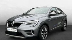 Grau Gebraucht 2021 Renault Arkana SUV | 18.770 € (Guter Preis)
