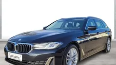 Schwarz Gebraucht 2022 BMW 530 Luxury Line Kombi | 36.890 € (Guter Preis)
