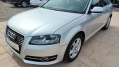 Eissilber metallic Gebraucht 2012 Audi A3 Attraction Limousine | 10.990 € (Fairer Preis)