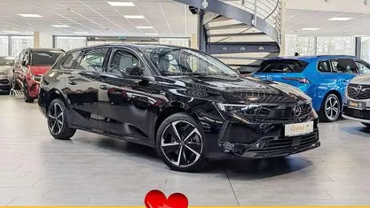 Gebraucht 2023 Opel Astra Edition Kombi | 26.350 € (Fairer Preis)