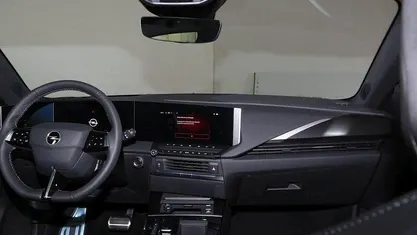 Gebraucht 2024 Opel Astra Limousine | 24.990 € (Fairer Preis)