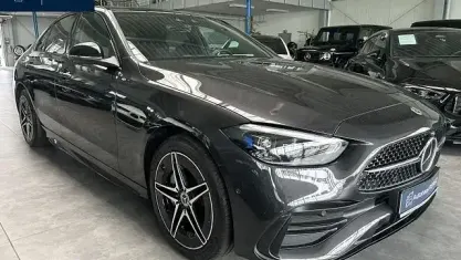 Gebraucht Mercedes C400 Premium 252 PS (185 kW) 2024 Graphitgrau metallic Limousine