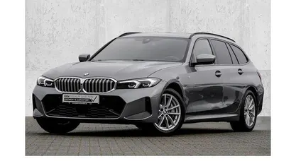 Gebraucht BMW 330 M Sport 245 PS (180 kW) 2025 Grau Kombi