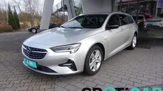 Silber (argonsilber metallic) Gebraucht 2022 Opel Insignia Business Kombi | 16.250 € (Fairer Preis)