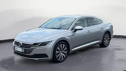 Gebraucht VW Arteon Elegance 190 PS (139 kW) 2019 Kleinwagen