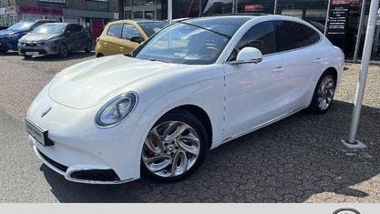 Nowe Ora 07 GT 300 kW (408 KM) 2025 Biały Sedan/Limuzyna