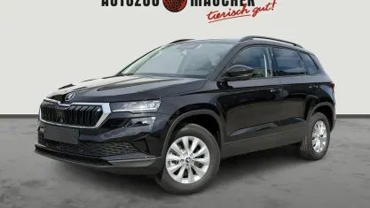 Neu Skoda Karoq Selection 150 PS (110 kW) 2026 Schwarzmagic perleffekt SUV