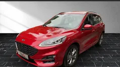 Lucidrot (metallic) Gebraucht 2023 Ford Kuga ST-Line SUV | 28.890 € (Fairer Preis)