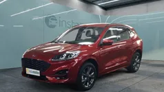 Rot Gebraucht 2024 Ford Kuga ST-Line SUV | 35.673 € (Fairer Preis)