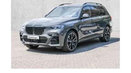 Gebraucht BMW X7 M Sport 360 PS (264 kW) 2022 Bmw individual dravitgrau SUV