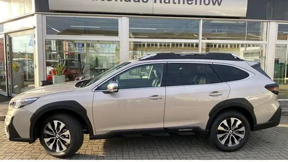 Neu Subaru Outback Platinum 169 PS (124 kW) 2025 Cashmere gold opal Limousine