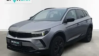 Usata Opel Grandland X GS Line 131 CV (96 kW) 2024 Grigio SUV