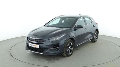 Gebraucht Kia XCeed Spirit 141 PS (103 kW) 2022 Grau SUV