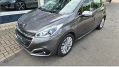 Gebraucht 2018 Peugeot 208 Allure Kleinwagen | 9.290 € (Fairer Preis)