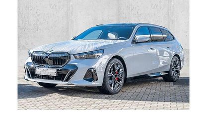 Uusi BMW 540 M Sport 286 HP (210 kW) 2026 Harmaa Farmari