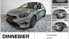 Silber (metallic) Gebraucht 2025 Kia Ceed Spirit Limousine | 27.990 € (Fairer Preis)