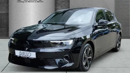 Schwarz Gebraucht 2025 Opel Astra Limousine | 24.490 € (Guter Preis)