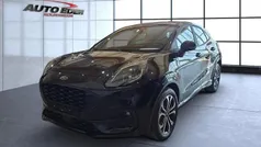 Obsidianschwarz (schwarz) Gebraucht 2024 Ford Puma ST-Line SUV | 25.400 € (Fairer Preis)