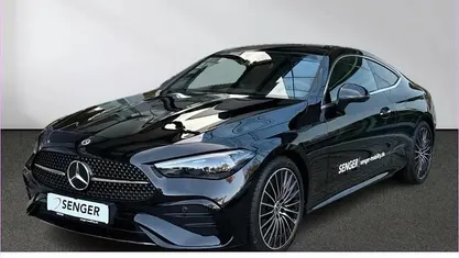 Lack obsidianschwarz Gebraucht 2025 Mercedes CLE200 AMG Coupé | 56.720 € (Teuer)