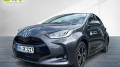 Grau Gebraucht 2025 Toyota Yaris Hybrid Kleinwagen | 26.990 € (Fairer Preis)