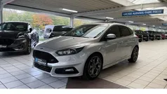 Gebraucht 2016 Ford Focus ST Limousine | 17.981 €