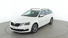 Weiß Gebraucht 2020 Skoda Octavia Soleil Kombi | 17.720 € (Fairer Preis)