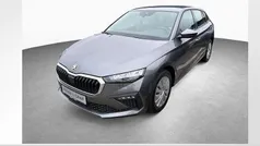 Graphitegrau metallic Gebraucht 2025 Skoda Scala Essence Kleinwagen | 20.980 € (Guter Preis)