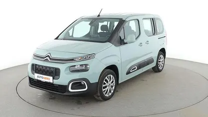 Gebraucht Citroën Berlingo Feel 131 PS (96 kW) 2020 Grün Van / Kleinbus