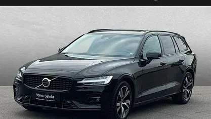 Onyx schwarz Gebraucht 2025 Volvo V60 Plus Kombi | 37.890 € (Fairer Preis)