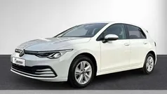Gebraucht 2023 VW Golf VIII Life Limousine | 24.284 € (Fairer Preis)