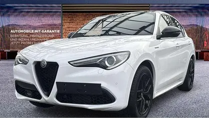 Weiß Gebraucht 2021 Alfa Romeo Stelvio Veloce SUV | 32.990 € (Fairer Preis)