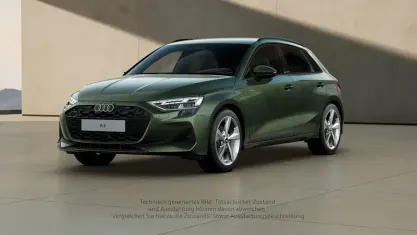 Gebraucht Audi A3 Ambiente 204 PS (150 kW) 2025 Grün Limousine