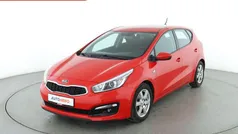 Rot Gebraucht 2016 Kia Ceed Edition 7 Kleinwagen | 10.790 € (Etwas zu teuer)
