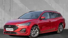 Rot Gebraucht 2023 Ford Focus ST-Line Kombi | 28.340 € (Fairer Preis)