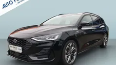 Schwarz Gebraucht 2024 Ford Focus ST-Line X Kombi | 27.850 € (Fairer Preis)